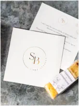SB Cake Atelier welcome card and flavour card